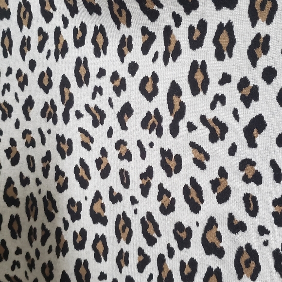 Loft sweater - Picture 3 of 3